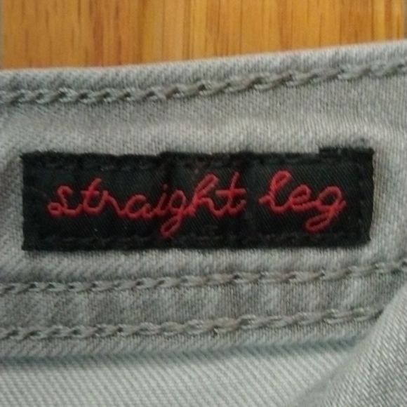 EUC Earl Jeans Size 6P Straight Leg - Picture 8 of 8